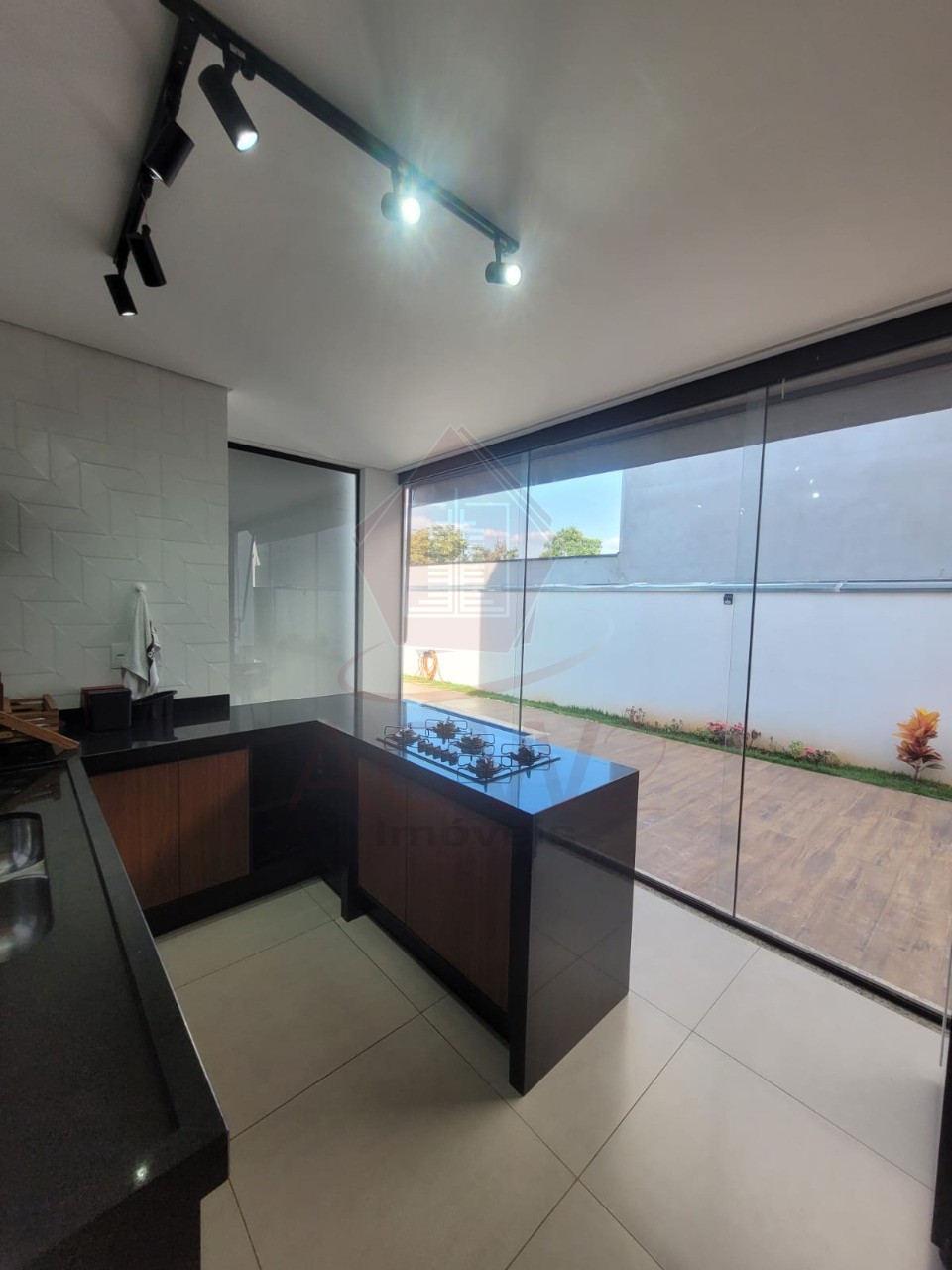 Casa à venda com 3 quartos, 235m² - Foto 11