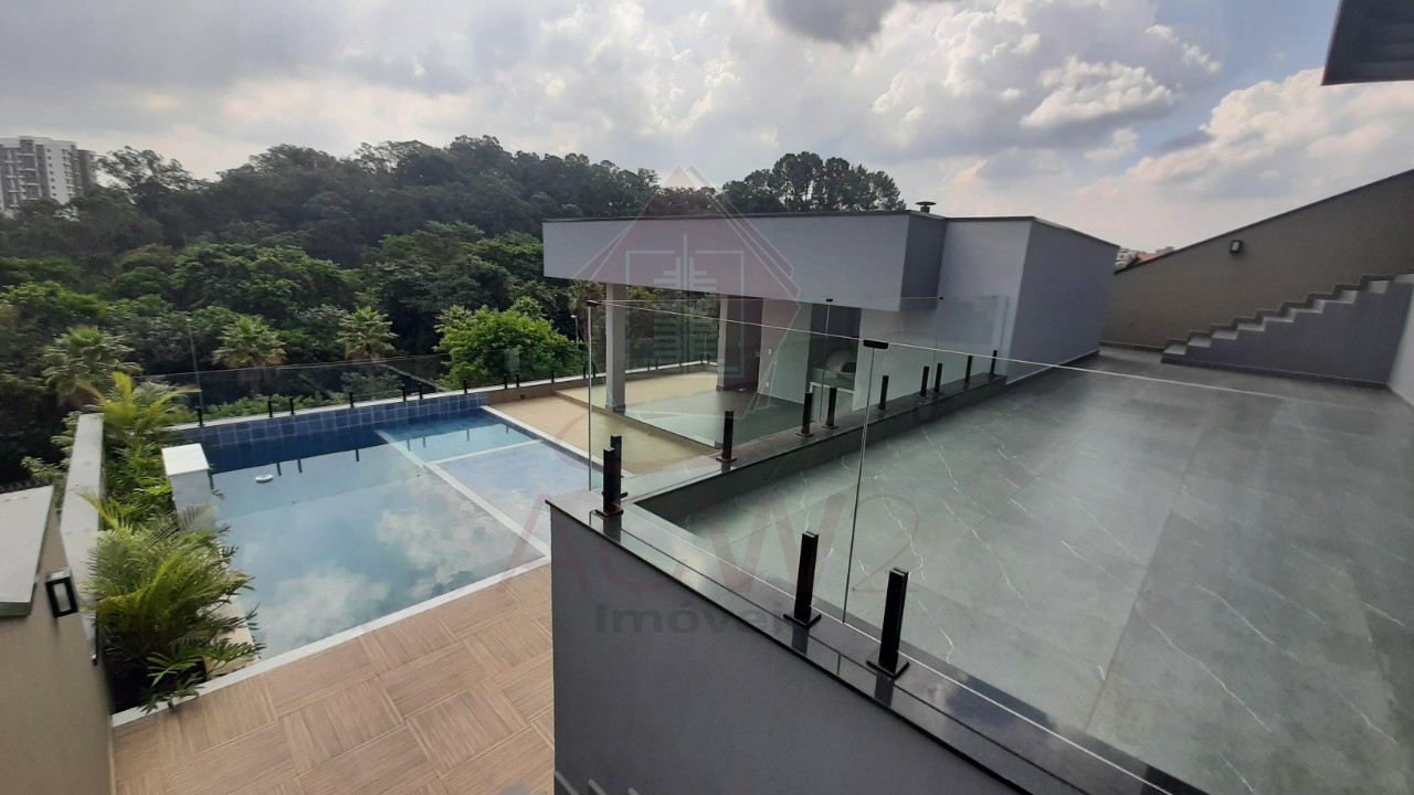 Casa à venda com 3 quartos, 656m² - Foto 1