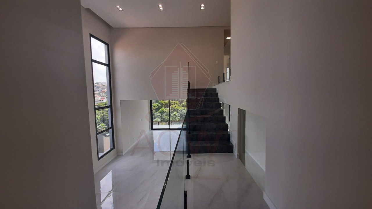 Casa à venda com 3 quartos, 656m² - Foto 3