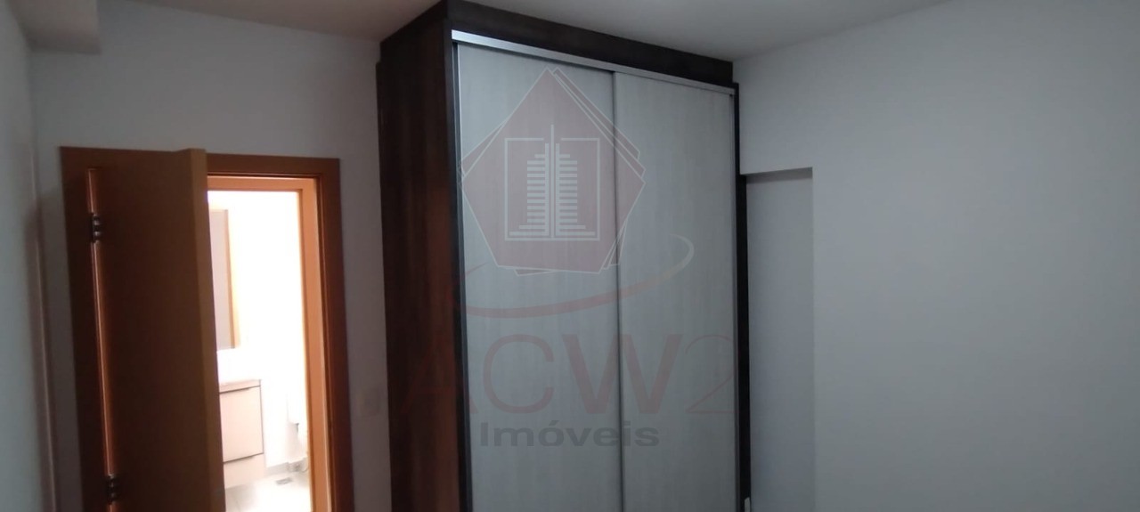 Apartamento para alugar com 3 quartos, 101m² - Foto 19