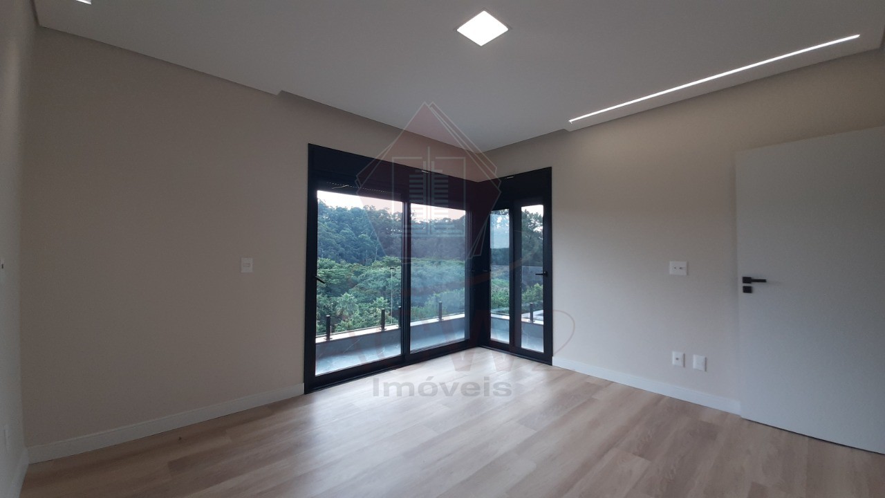 Casa à venda com 3 quartos, 656m² - Foto 32