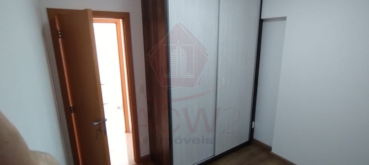 Apartamento para alugar com 3 quartos, 101m² - Foto 10