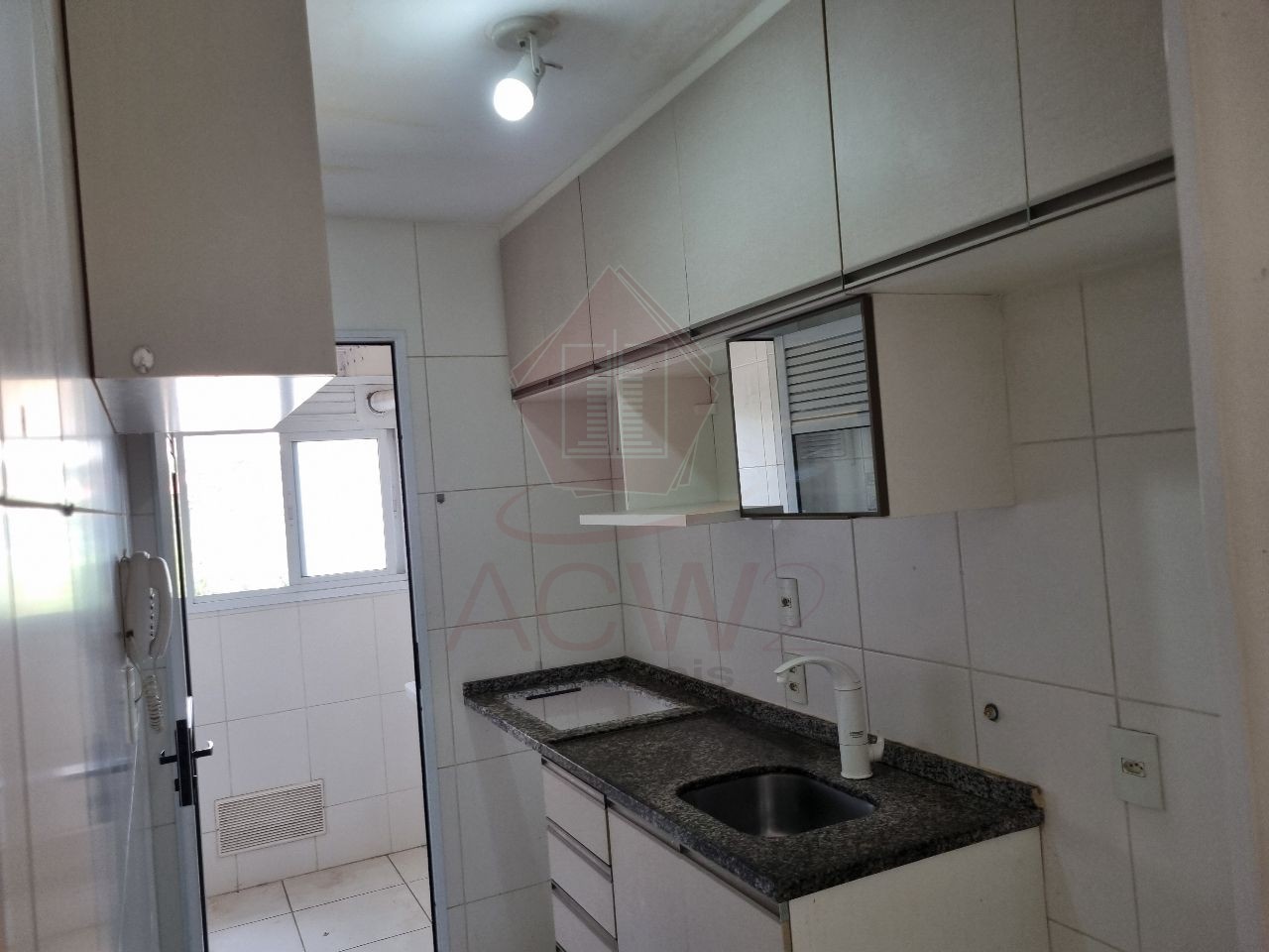 Apartamento à venda com 3 quartos, 61m² - Foto 2