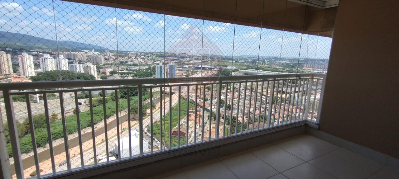 Apartamento para alugar com 3 quartos, 101m² - Foto 2