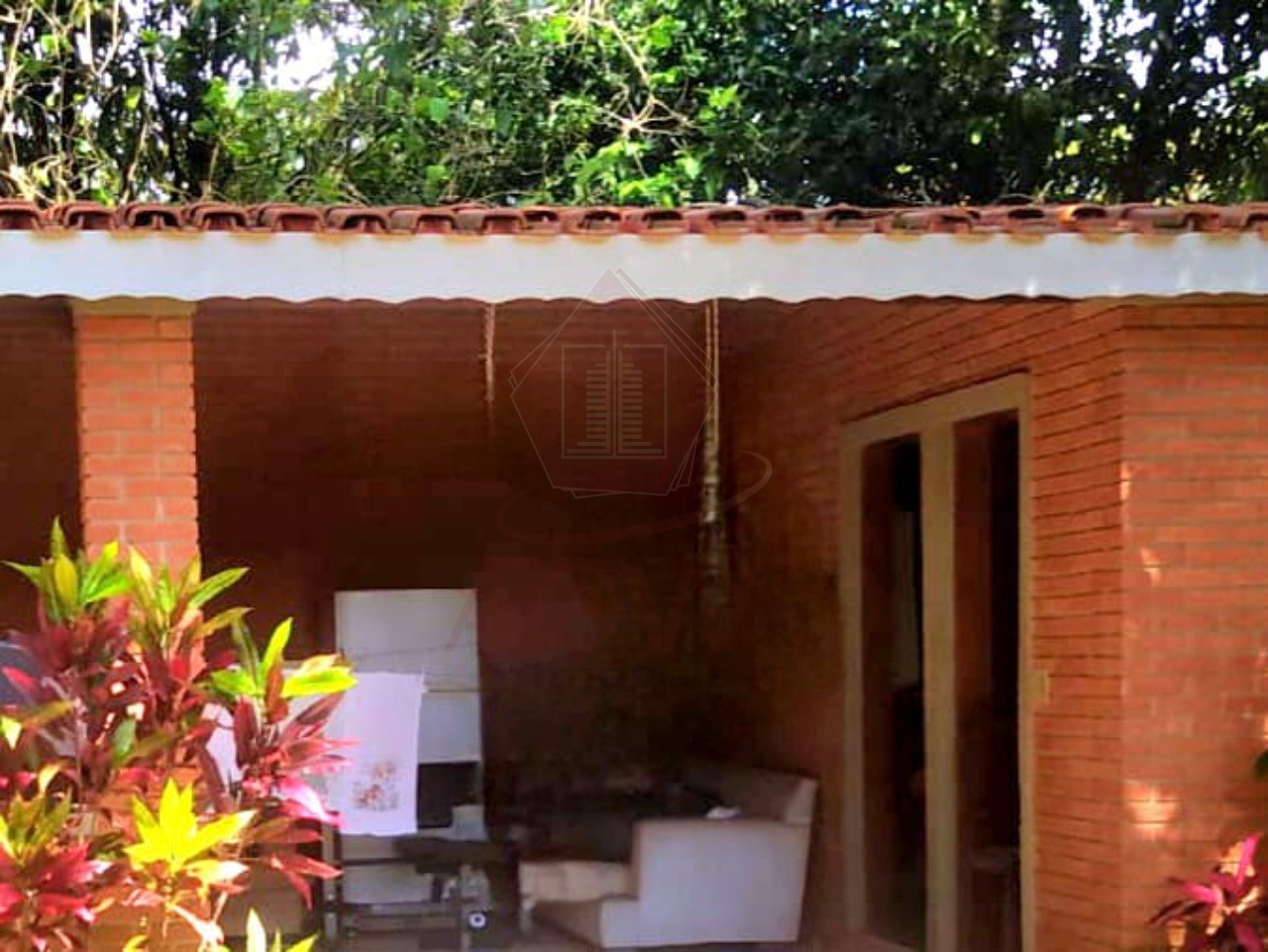 Chácara à venda com 3 quartos, 1000m² - Foto 5