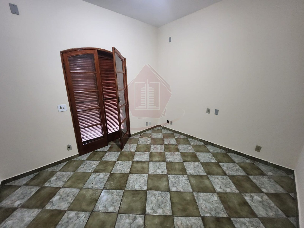 Chácara à venda com 3 quartos, 216m² - Foto 22