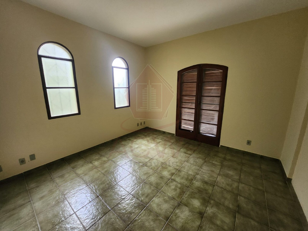 Chácara à venda com 3 quartos, 216m² - Foto 20