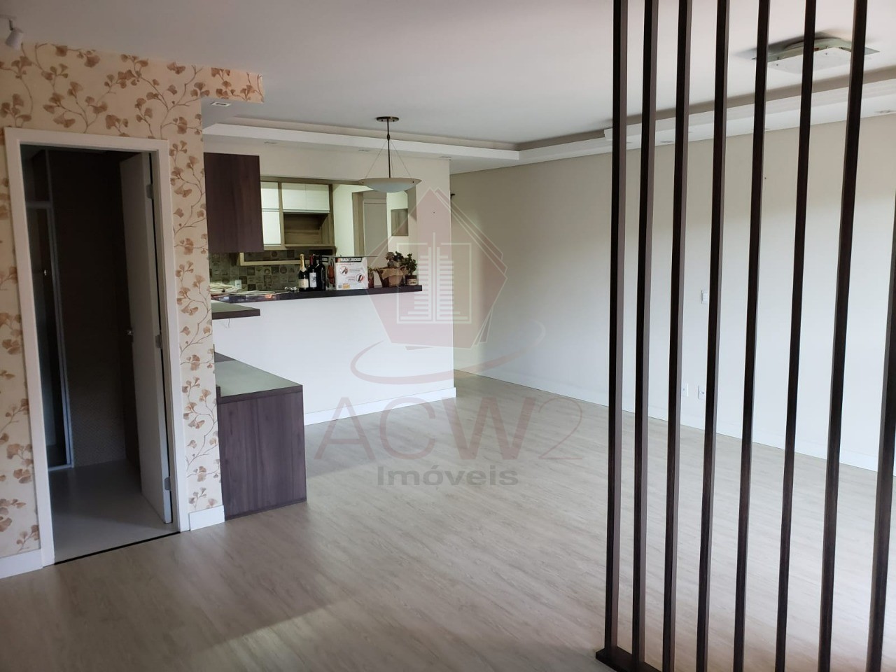 Apartamento à venda com 2 quartos, 77m² - Foto 2