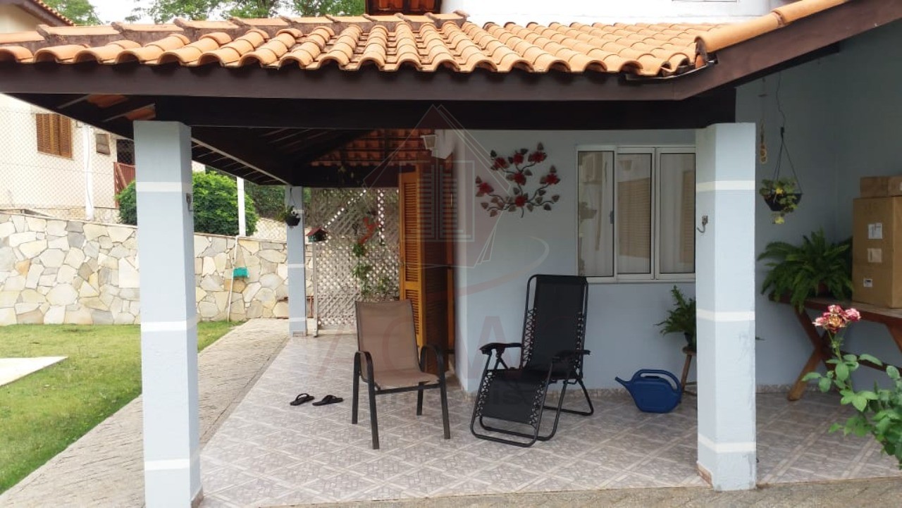 Casa à venda com 3 quartos, 269m² - Foto 3