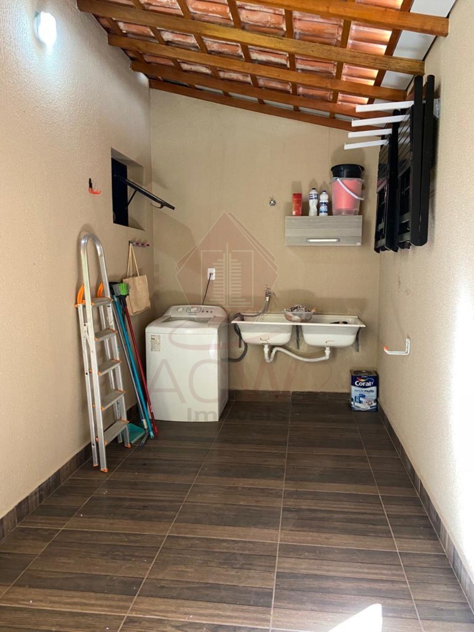 Casa à venda com 2 quartos, 108m² - Foto 16