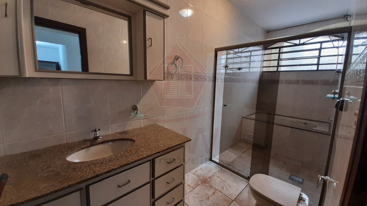 Casa à venda e aluguel com 3 quartos, 180m² - Foto 18