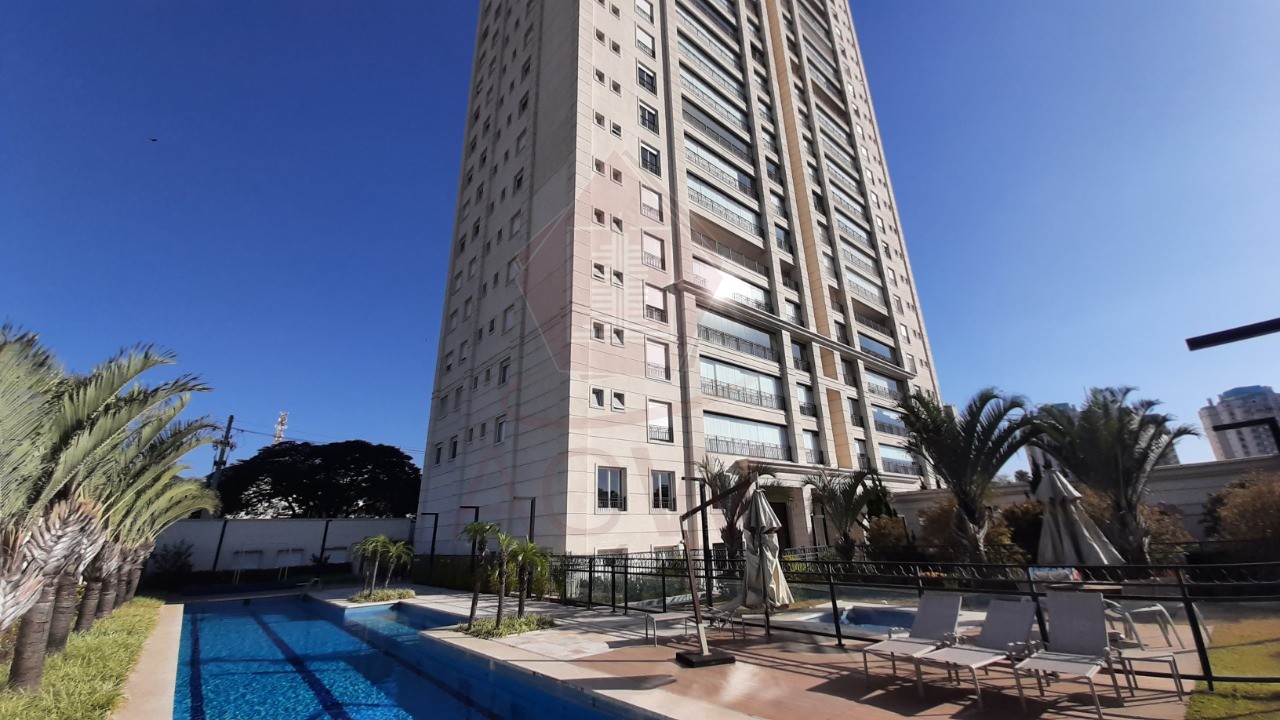 Apartamento à venda com 4 quartos, 296m² - Foto 1