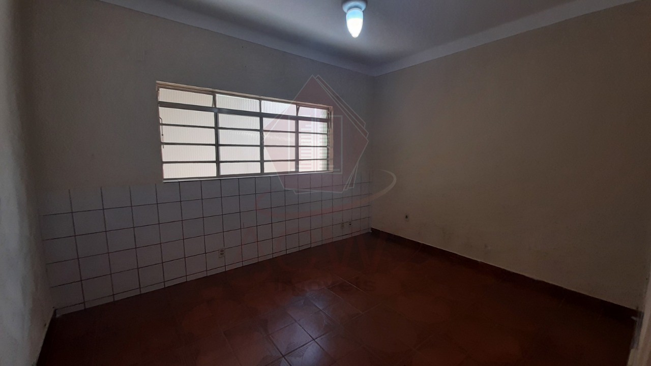 Casa à venda com 3 quartos, 250m² - Foto 9