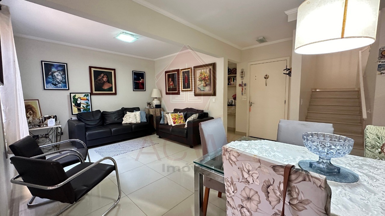 Casa à venda com 3 quartos, 240m² - Foto 12