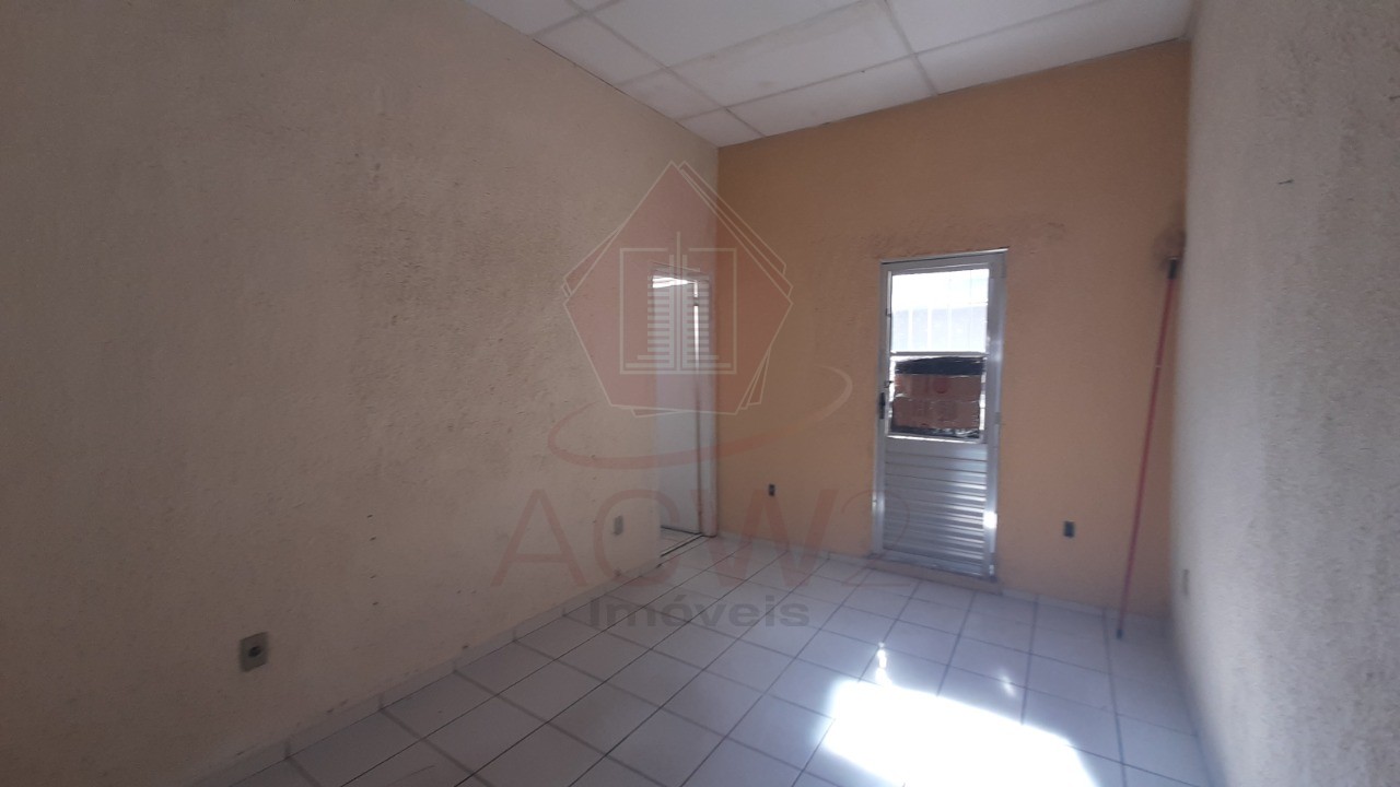 Casa à venda com 3 quartos, 250m² - Foto 17