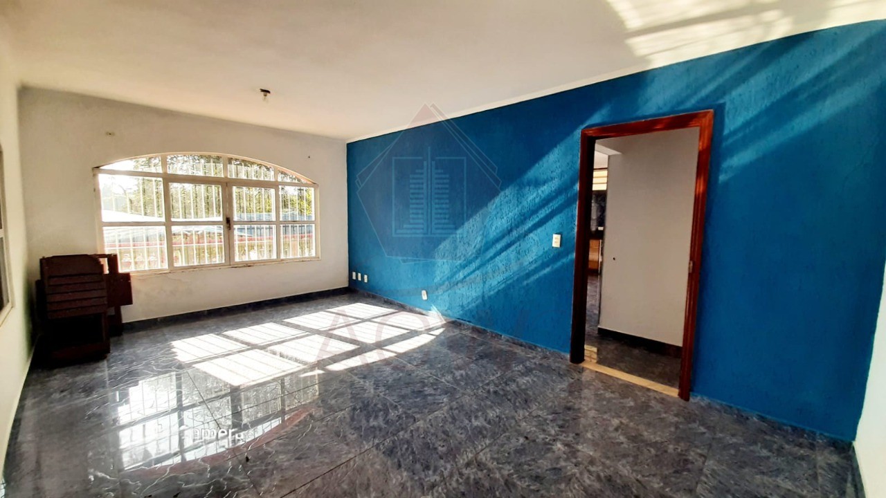 Chácara à venda com 4 quartos, 2348m² - Foto 16