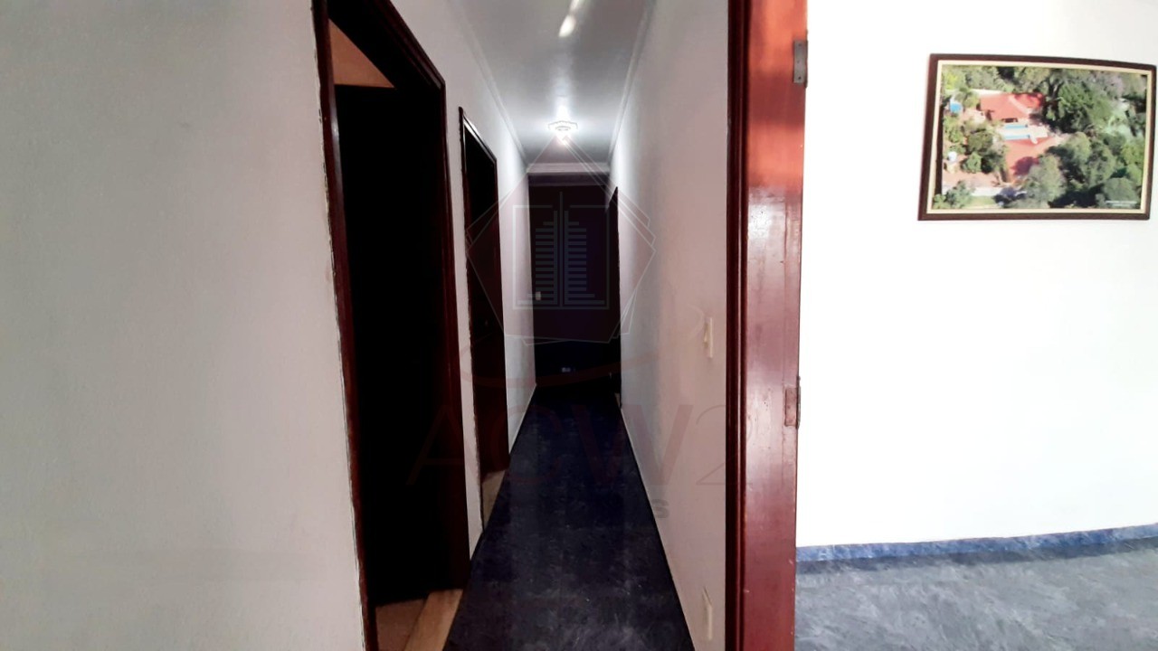 Chácara à venda com 4 quartos, 2348m² - Foto 18