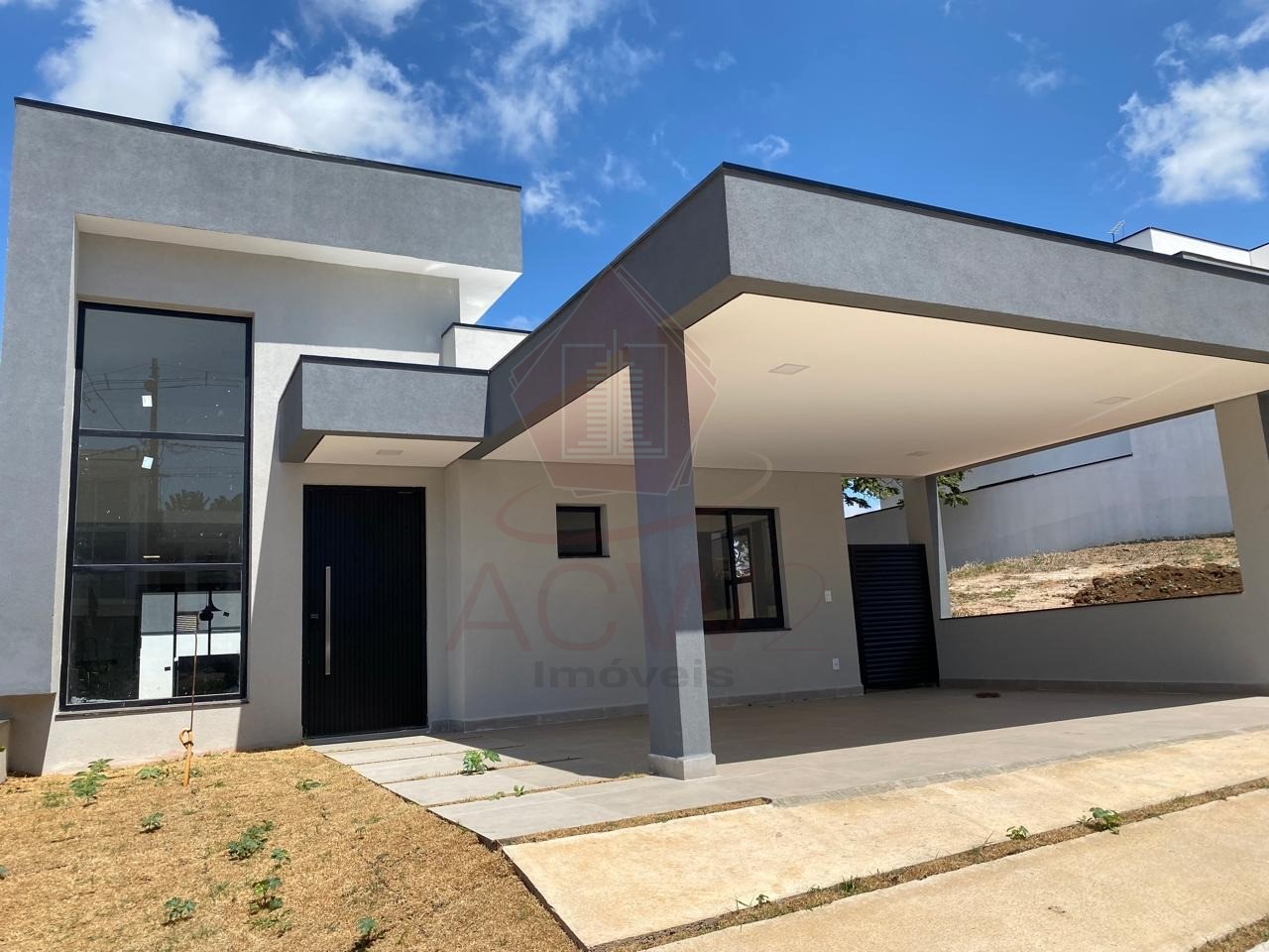 Casa à venda com 3 quartos, 170m² - Foto 2