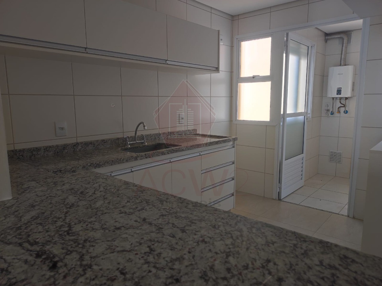 Apartamento para alugar com 3 quartos, 117m² - Foto 15