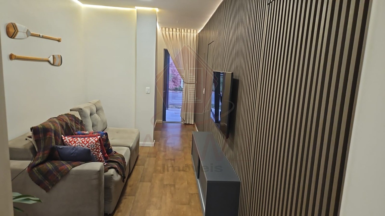 Casa à venda com 3 quartos, 217m² - Foto 25