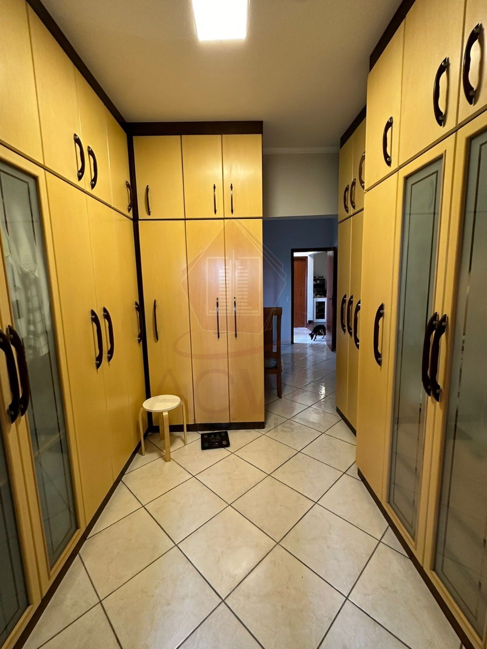 Chácara à venda com 5 quartos, 1400m² - Foto 13