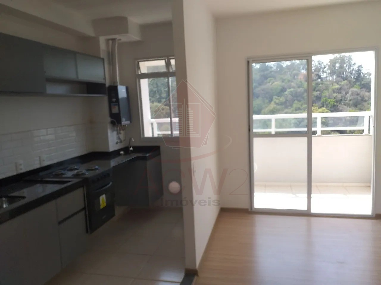 Apartamento à venda e aluguel com 3 quartos, 84m² - Foto 1