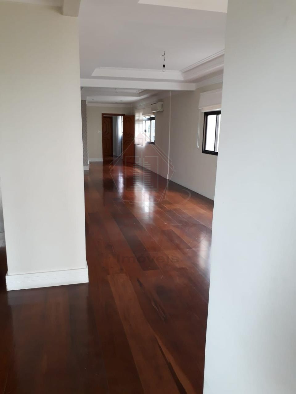 Apartamento à venda com 3 quartos, 211m² - Foto 8