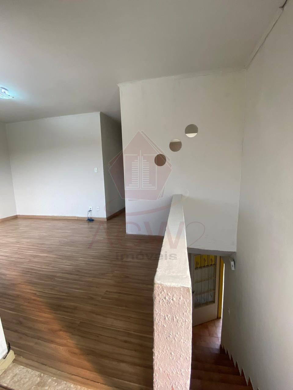 Casa à venda com 3 quartos, 250m² - Foto 3