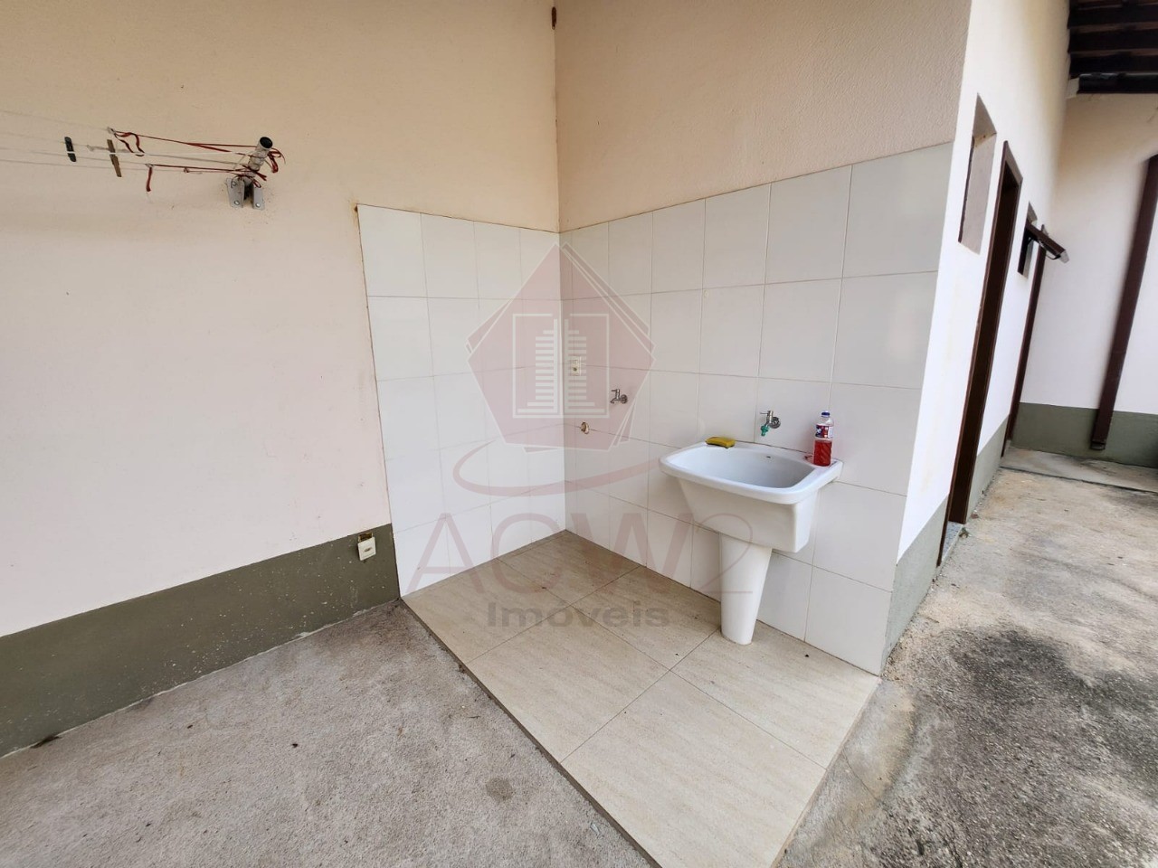 Casa para alugar com 2 quartos, 90m² - Foto 17