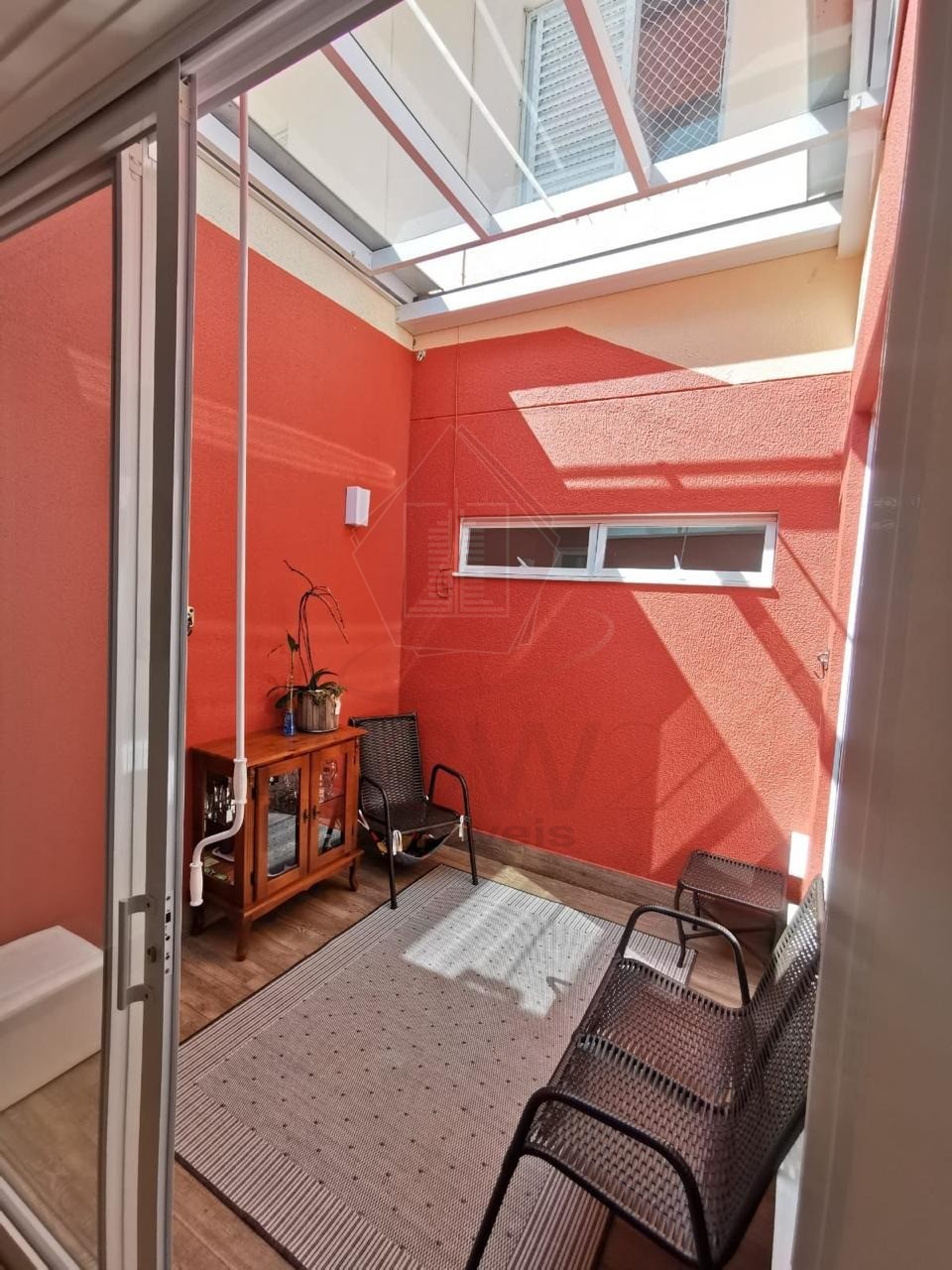 Casa à venda e aluguel com 4 quartos, 200m² - Foto 4