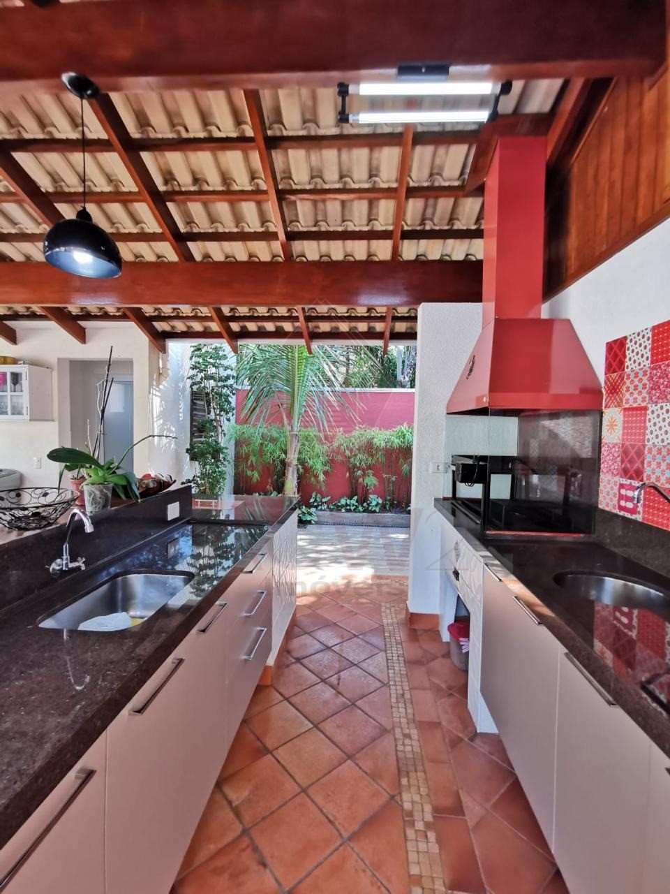 Casa à venda e aluguel com 4 quartos, 200m² - Foto 8