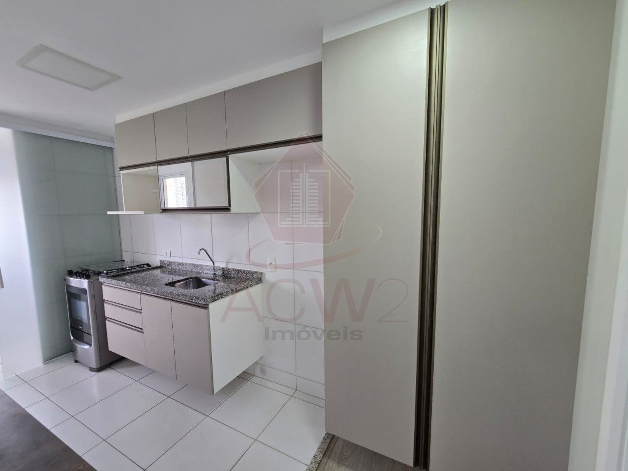 Apartamento à venda e aluguel com 2 quartos, 56m² - Foto 4