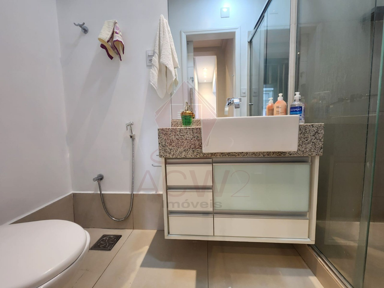 Apartamento à venda com 3 quartos, 111m² - Foto 11