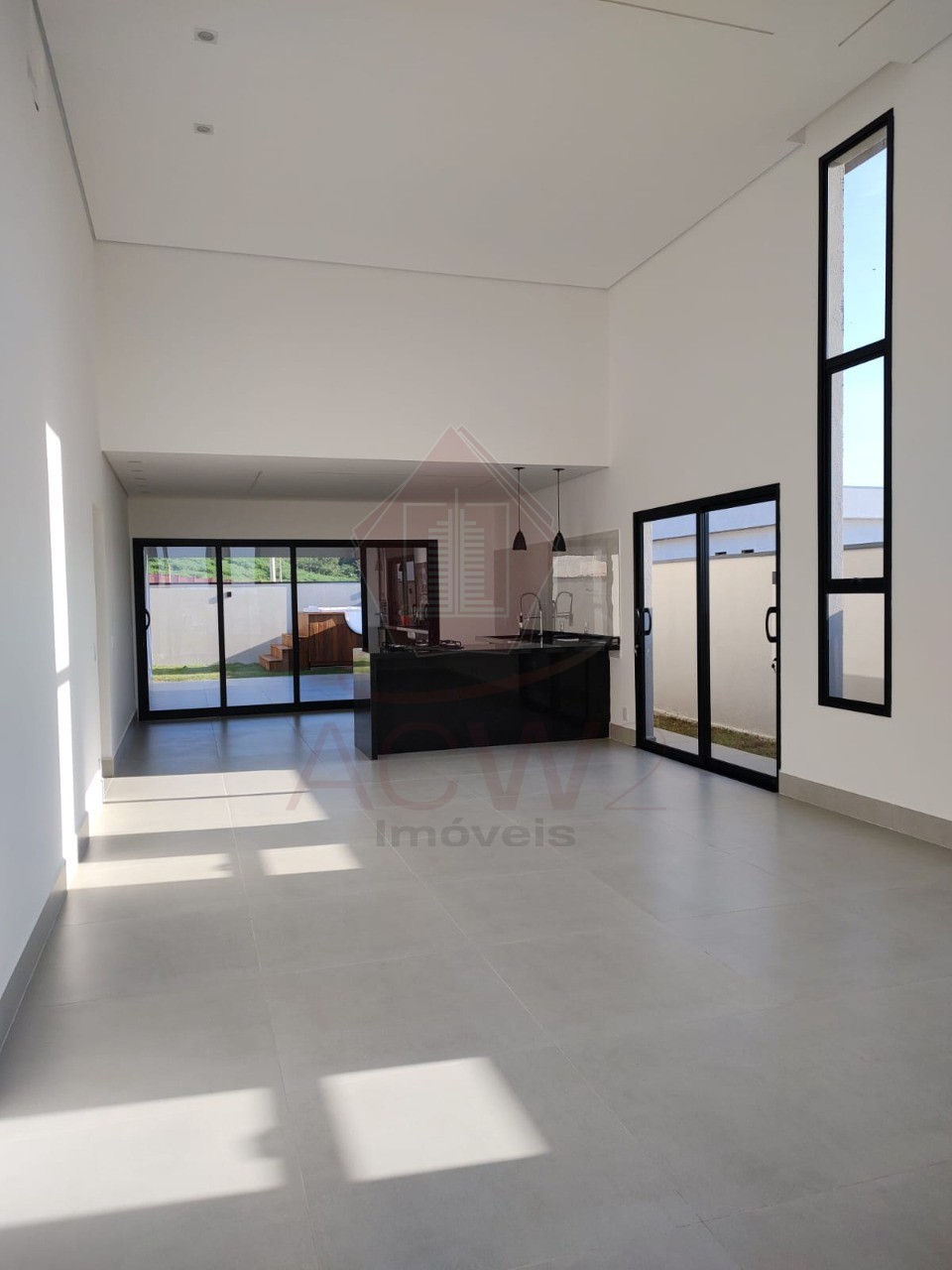 Casa à venda com 3 quartos, 192m² - Foto 4