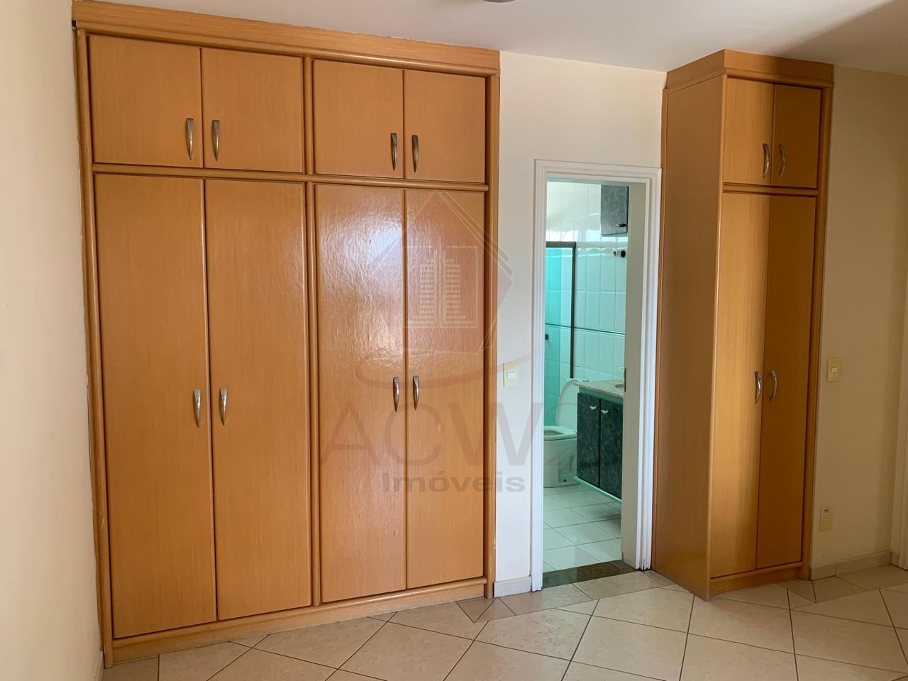 Apartamento para alugar com 3 quartos, 112m² - Foto 13