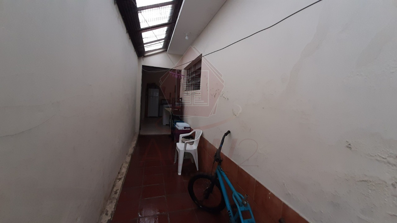 Casa à venda com 2 quartos, 200m² - Foto 22