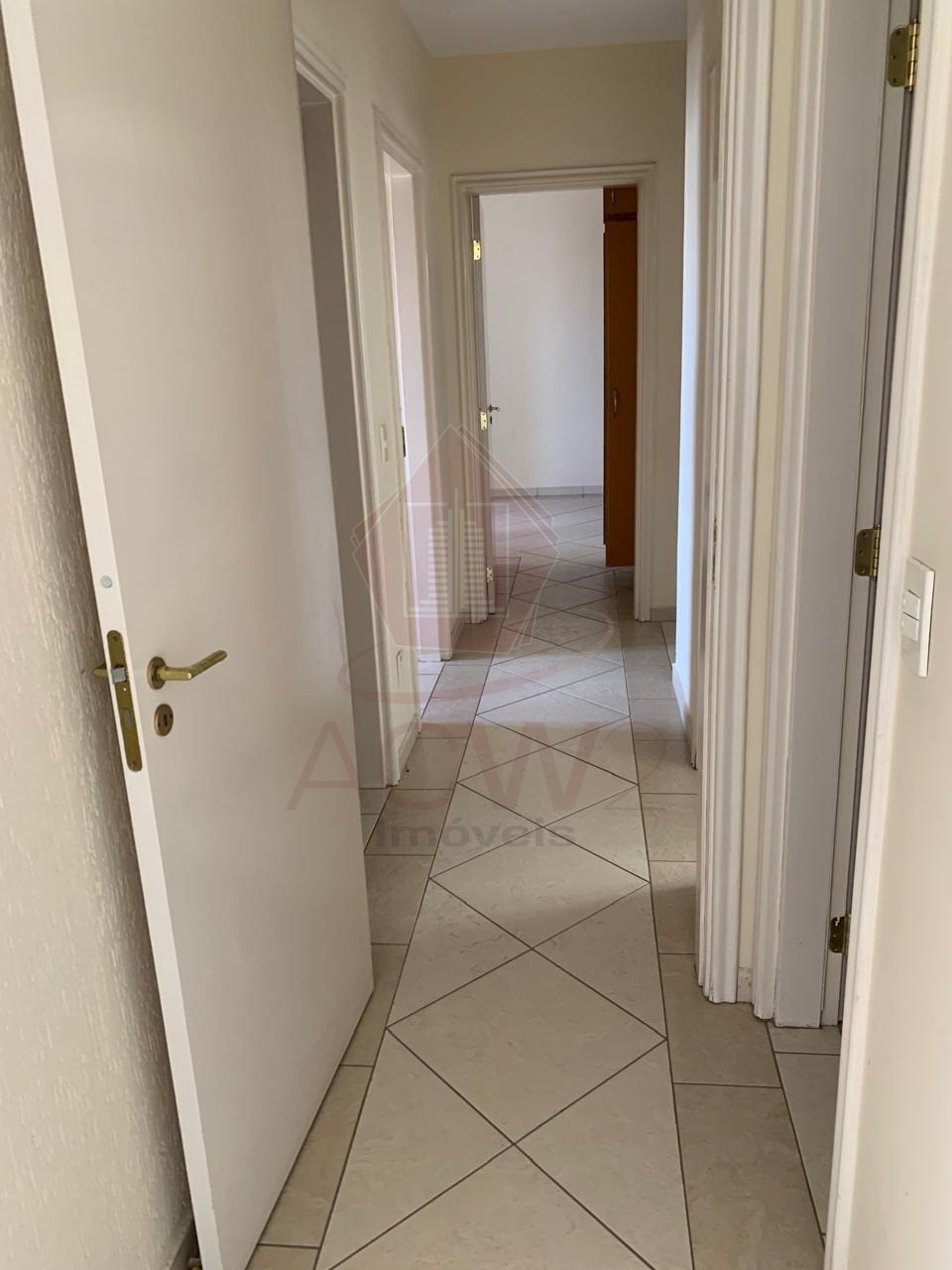 Apartamento para alugar com 3 quartos, 112m² - Foto 8