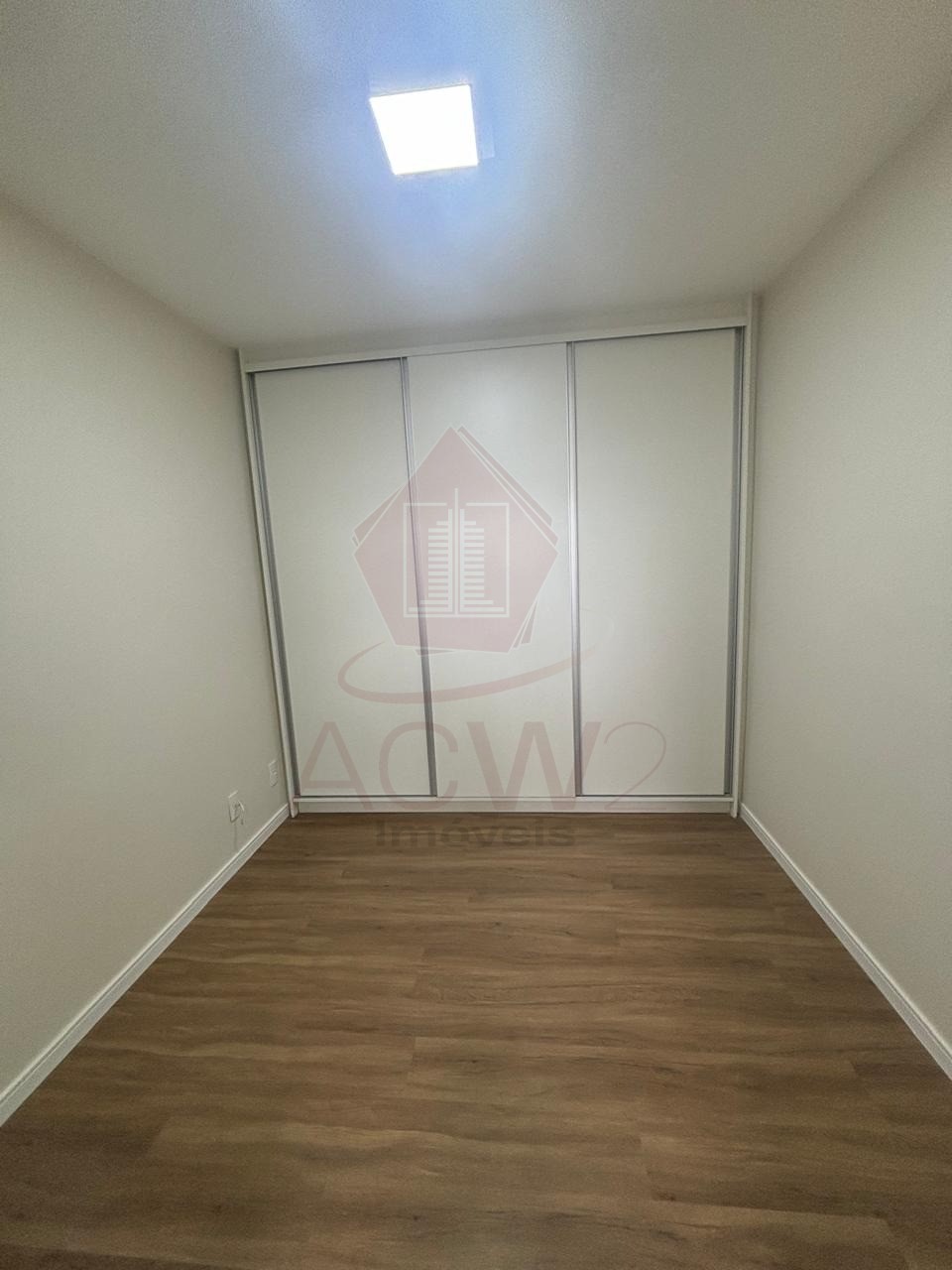 Apartamento à venda com 3 quartos, 72m² - Foto 4