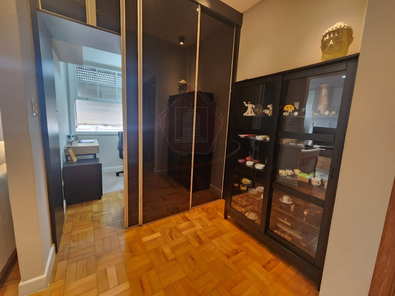 Apartamento à venda com 3 quartos, 111m² - Foto 7