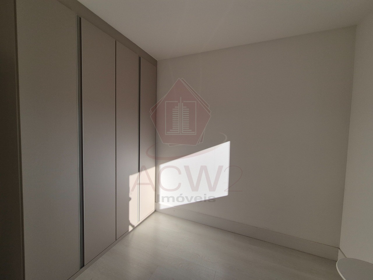 Apartamento à venda com 2 quartos, 100m² - Foto 25