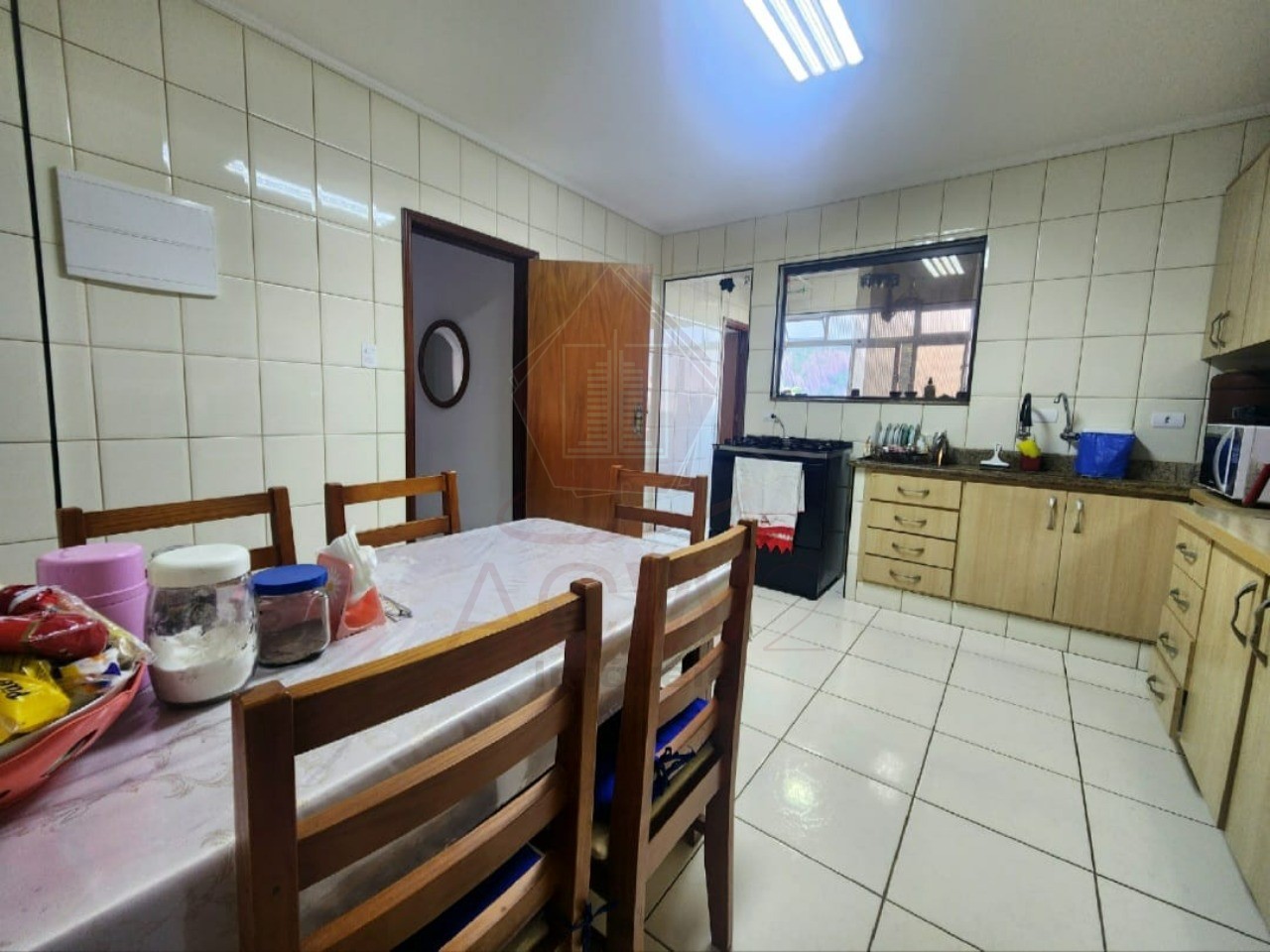 Apartamento à venda com 3 quartos, 100m² - Foto 3