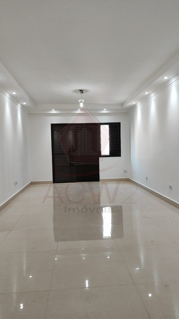 Apartamento à venda com 3 quartos, 133m² - Foto 1