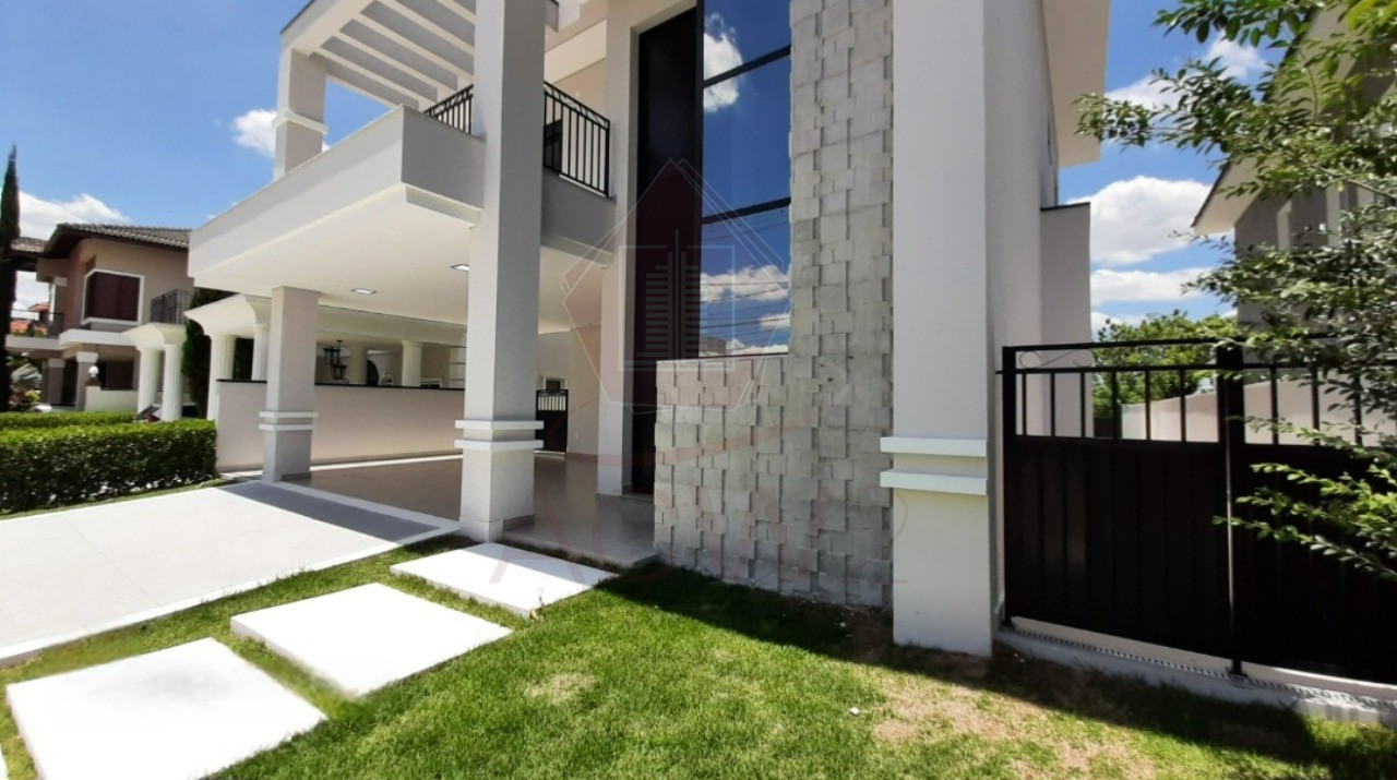 Casa à venda com 4 quartos, 450m² - Foto 4