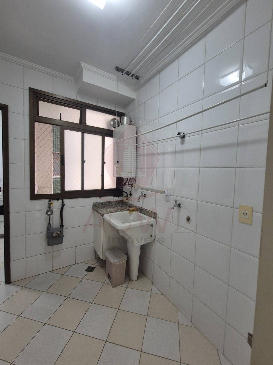 Apartamento para alugar com 3 quartos, 112m² - Foto 12