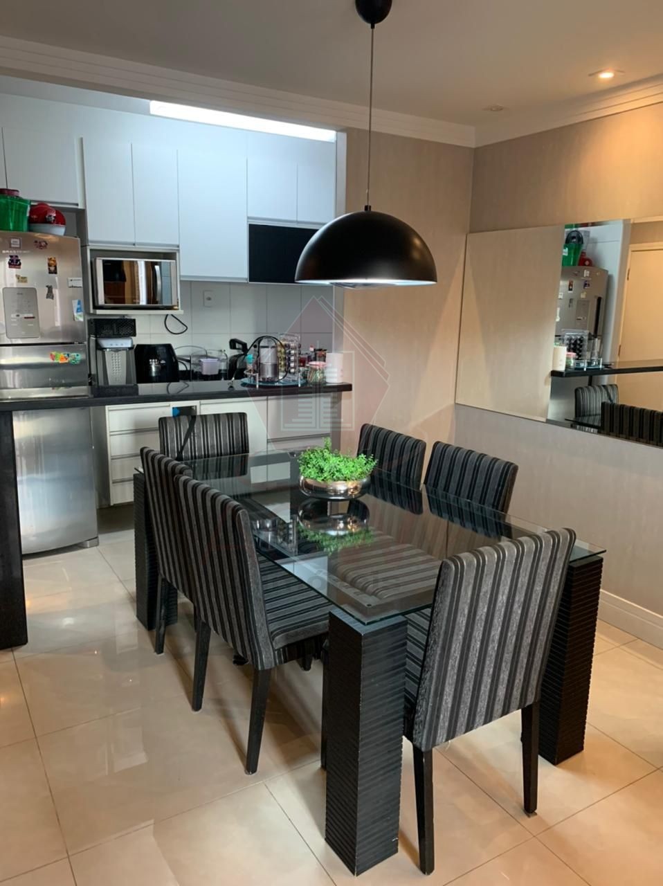 Apartamento à venda com 2 quartos, 83m² - Foto 4