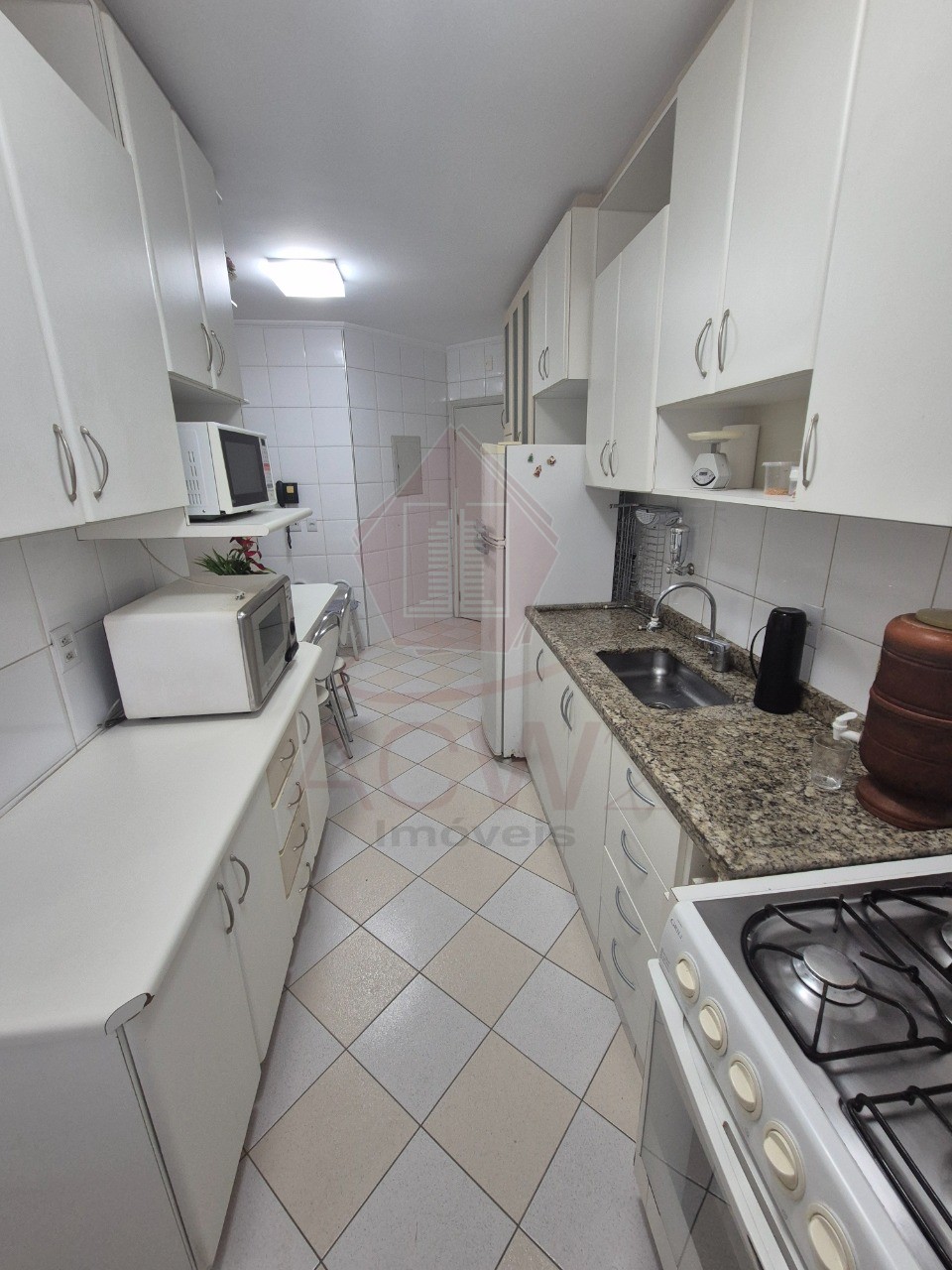 Apartamento para alugar com 3 quartos, 112m² - Foto 10