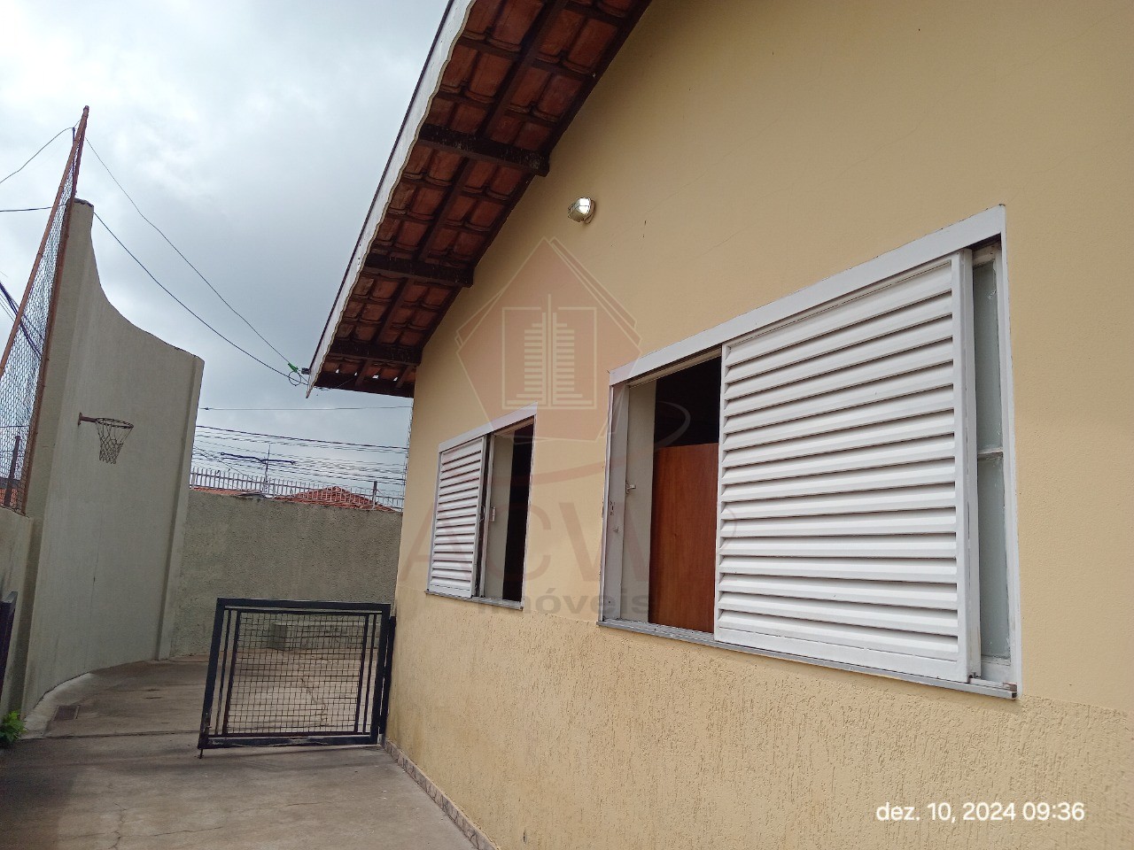 Casa para alugar com 3 quartos, 139m² - Foto 12