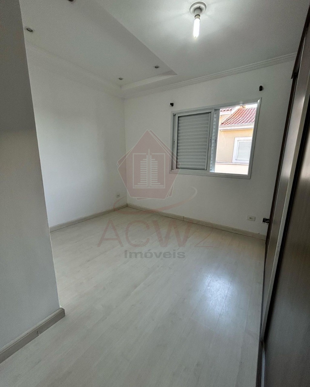 Casa à venda com 2 quartos, 74m² - Foto 9