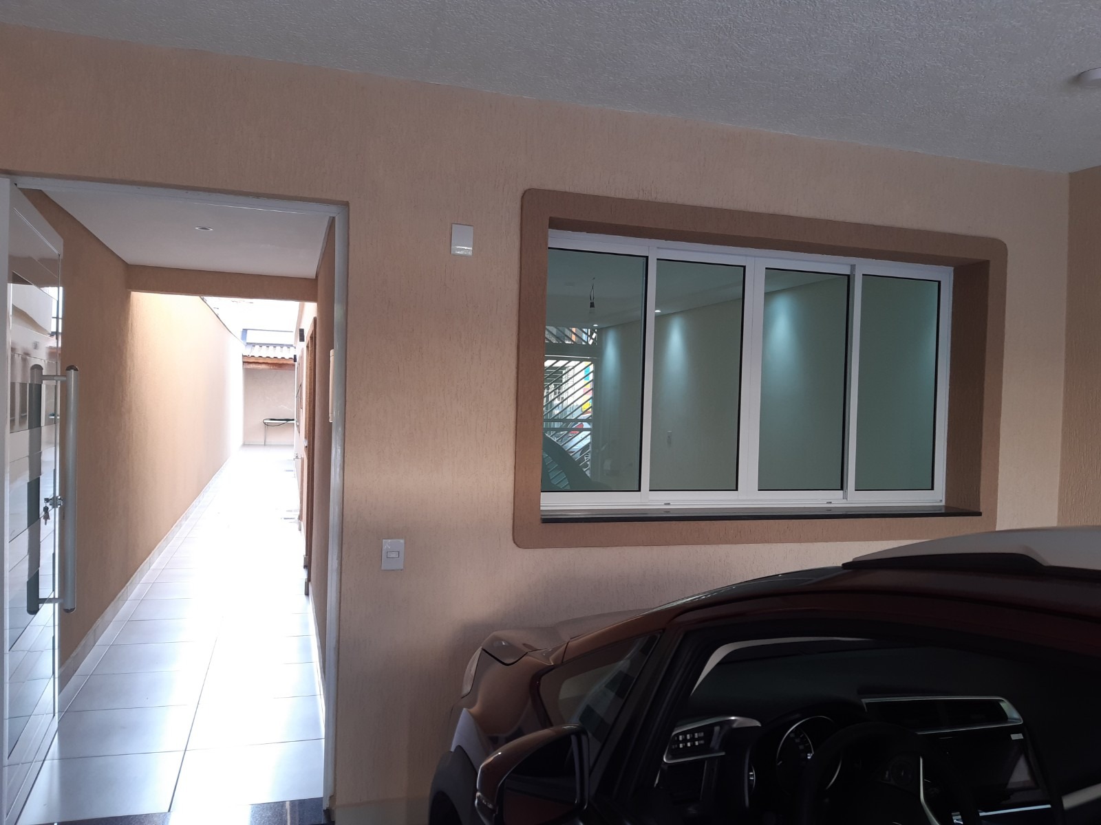 Sobrado à venda com 4 quartos, 120m² - Foto 1