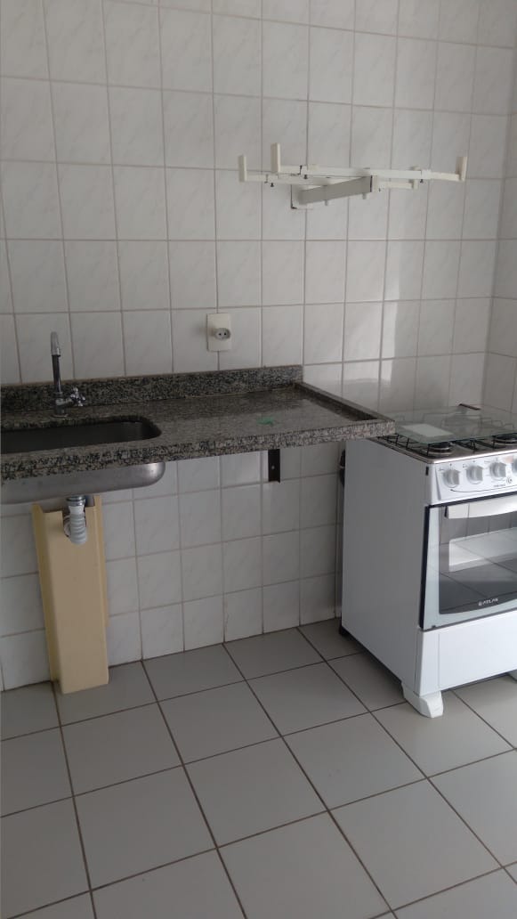 Apartamento à venda com 2 quartos, 50m² - Foto 2